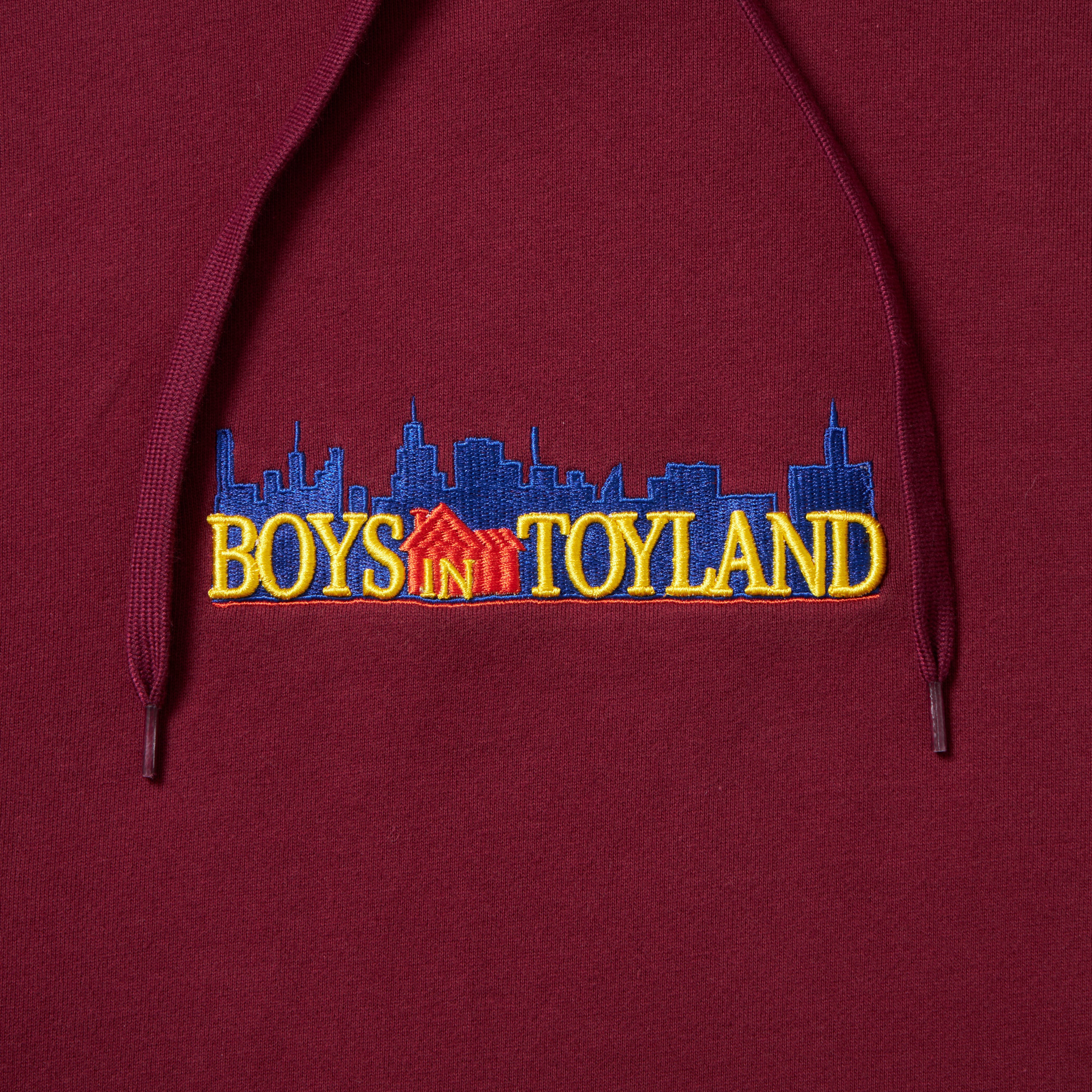 CITY LOGO EMBROIDERY HOODIE