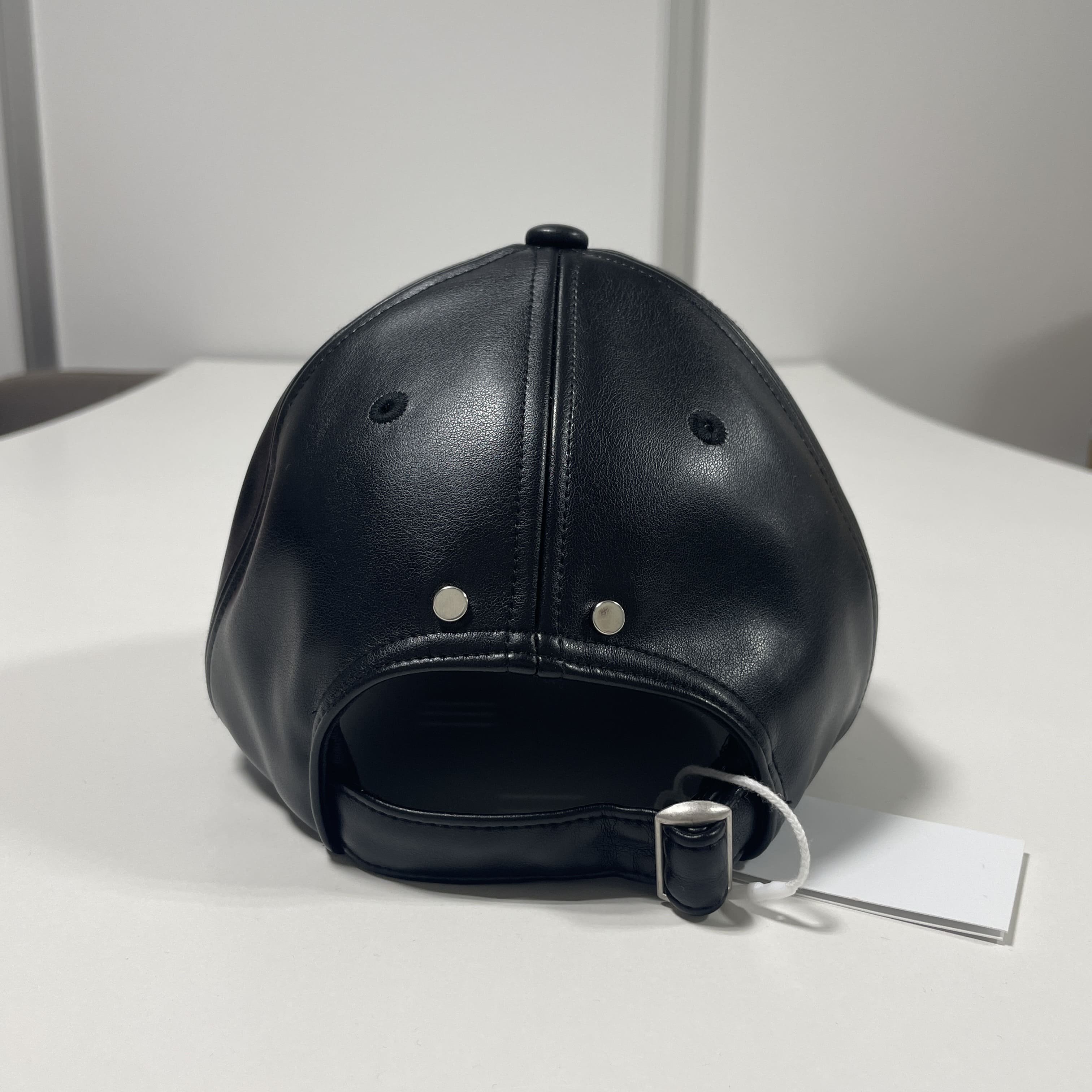 Director Cap-Leather